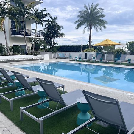 Master Bed Room In Calle Ocho Miami Exterior photo