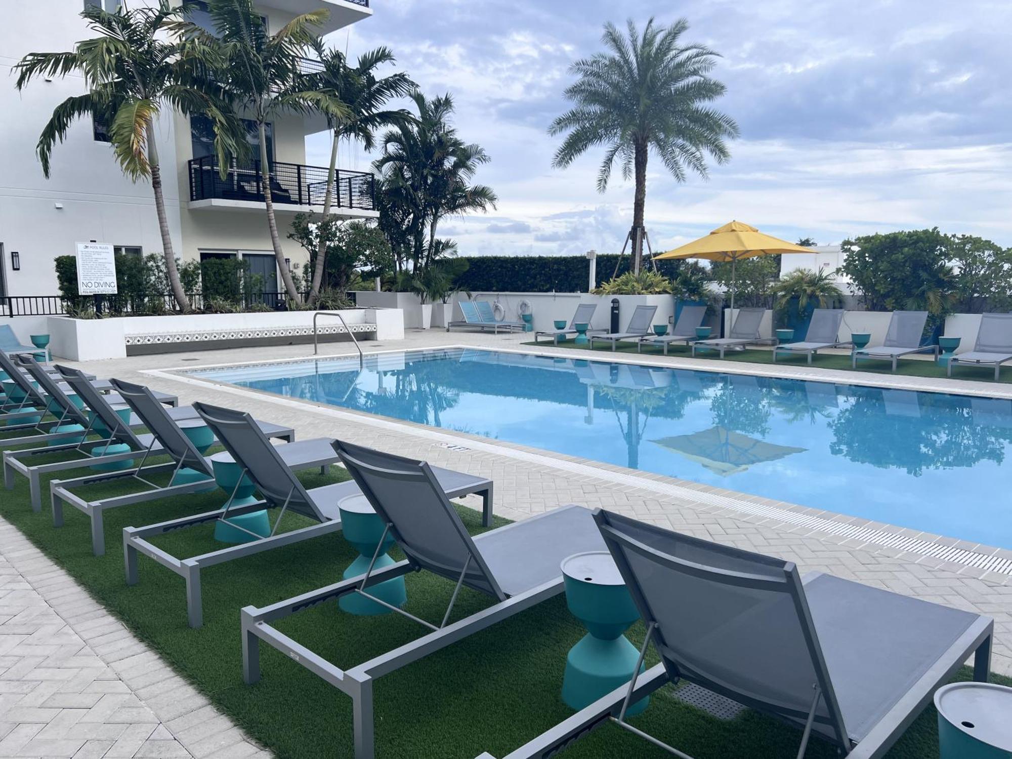 Master Bed Room In Calle Ocho Miami Exterior photo
