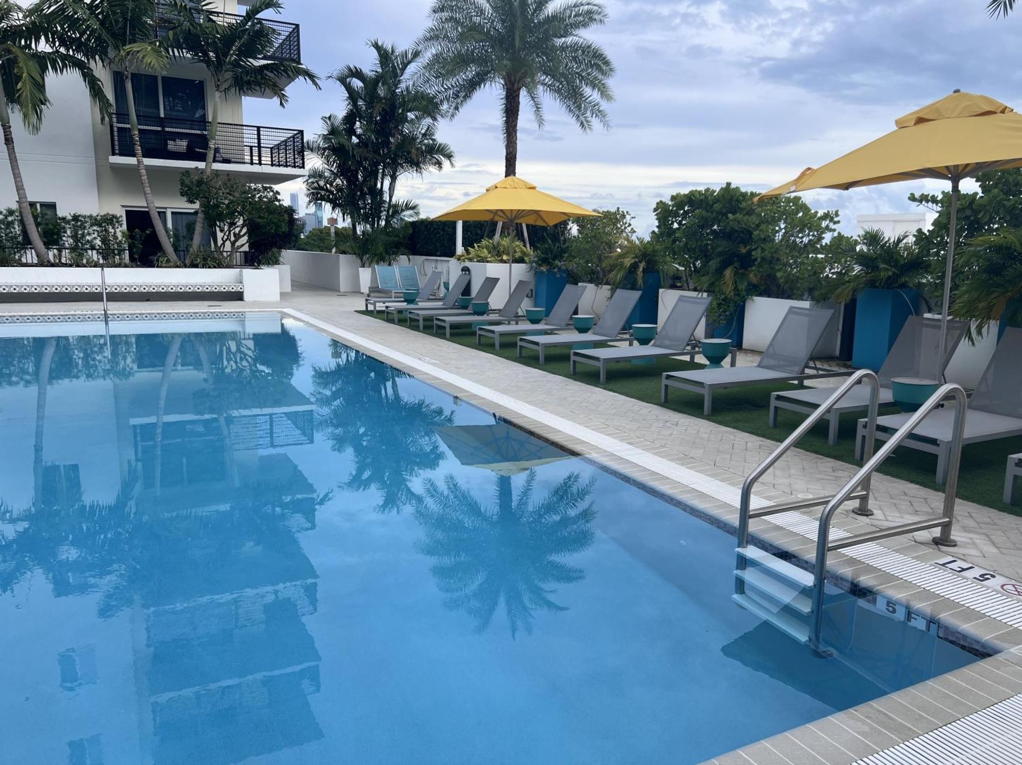Master Bed Room In Calle Ocho Miami Exterior photo
