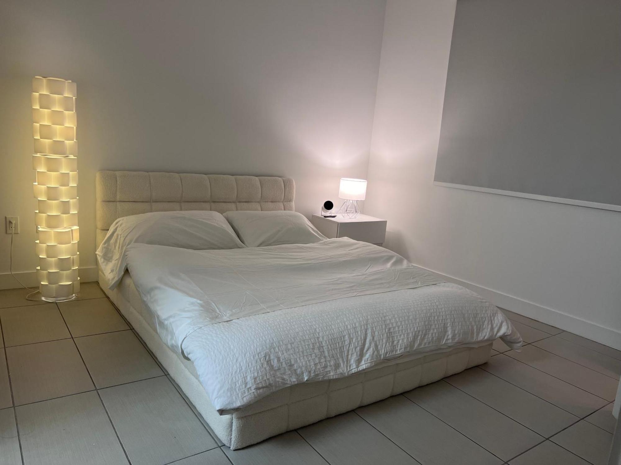 Master Bed Room In Calle Ocho Miami Exterior photo